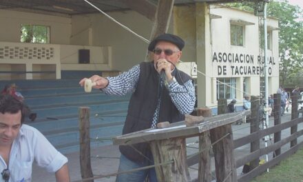 Gonzalito desafió al frío en local Tacuarembó