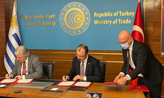Canciller Bustillo visitó Turquía