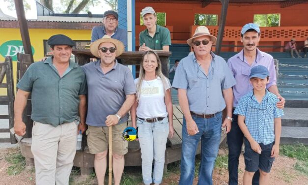 Mercado rápido en la Rural de Tacuarembó
