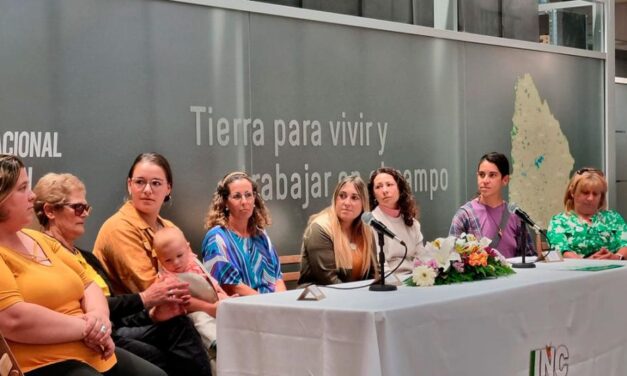 Colonización entregará tierras a mujeres rurales