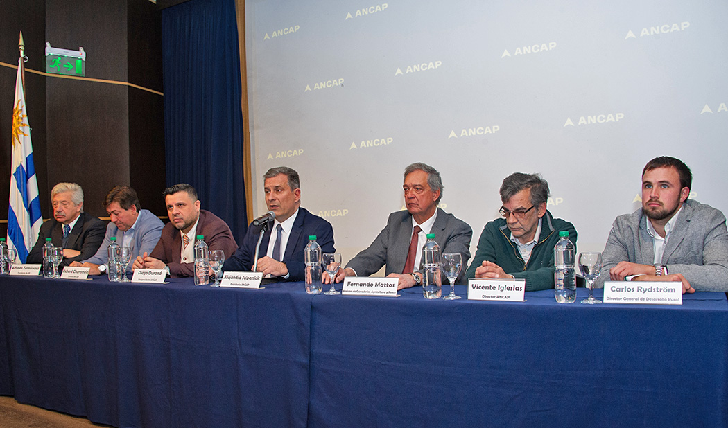 Productores lecheros recibirán forraje de ALUR