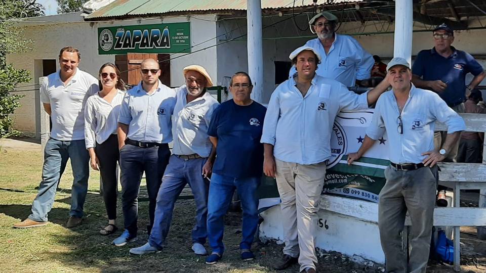Feria en Zapará: mercado ágil y buenos precios