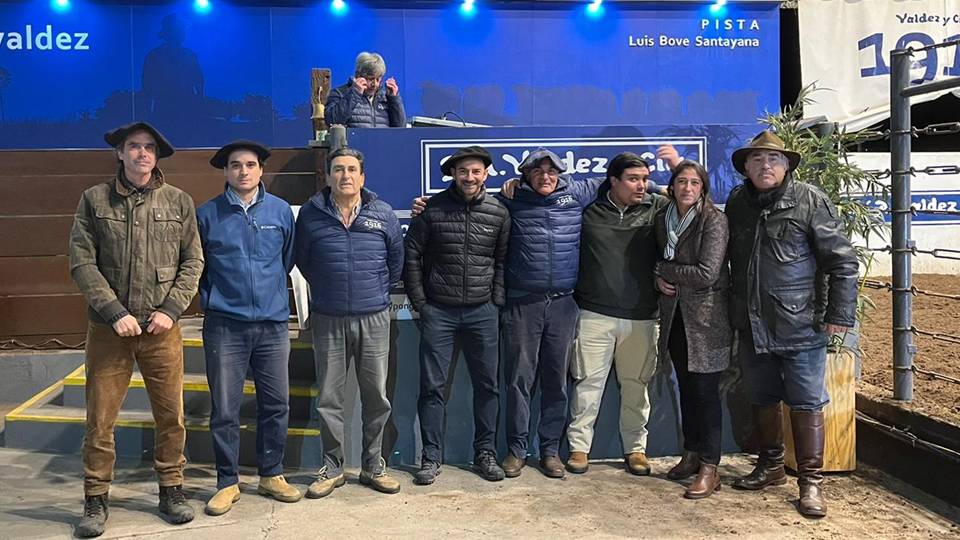 Buen remate de Valdez en Don Tito