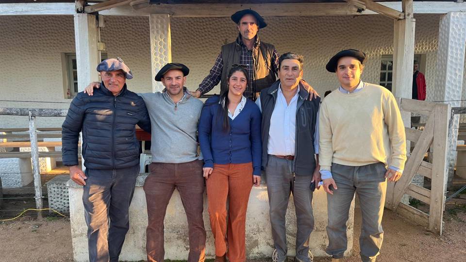 Valdez & Cia otra vez en Ansina