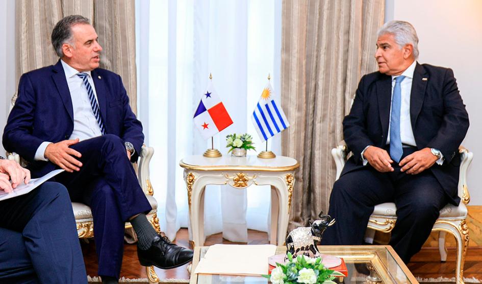 Uruguay y Panamá estrechan lazos
