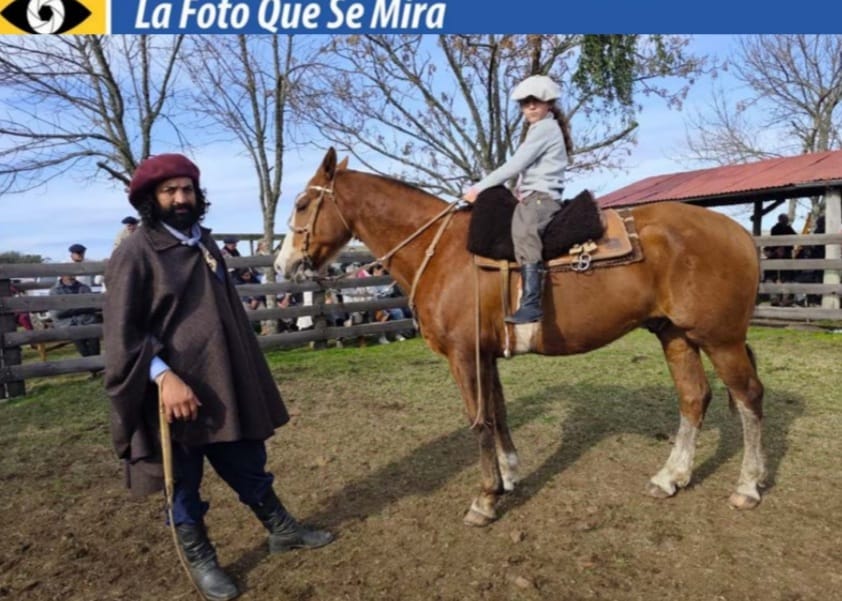 imagen del Caballo donado por «Bruxo dos Potros», Ronival Ferreira, para ser subastado en feria de Gastelú y la recaudación, U$S 1.000, tuvo como destino para la asistencia en salud de un niño.