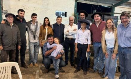 La República y Arbolito se lucieron en su remate anual