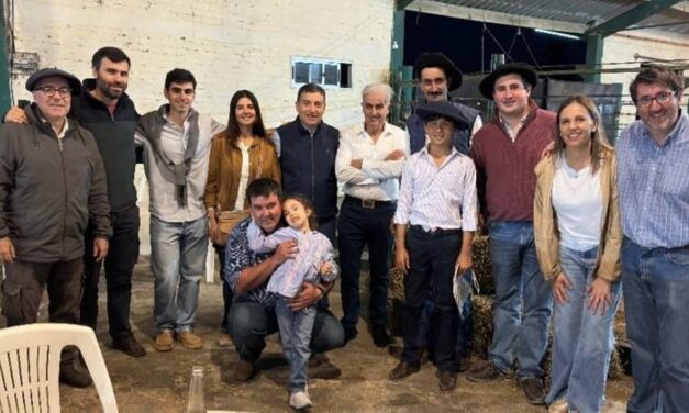La República y Arbolito se lucieron en su remate anual