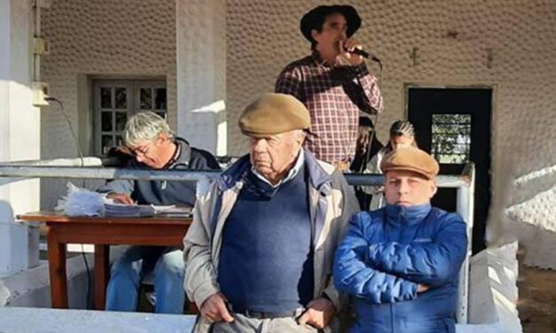 En un hecho histórico Valdez realizó el primer remate de arrendamiento en décadas