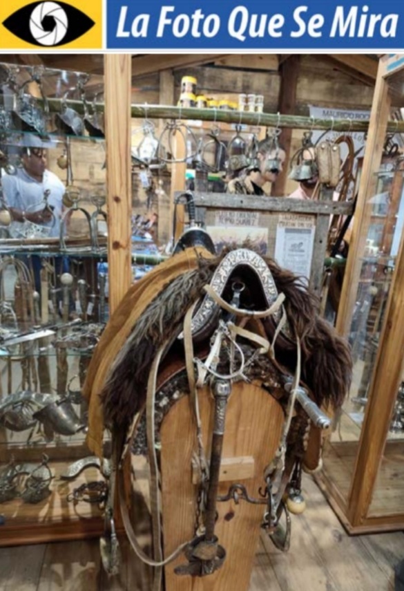 imagen de Excelente muestra de platería criolla, en la última fiesta de la Patria Gaucha.