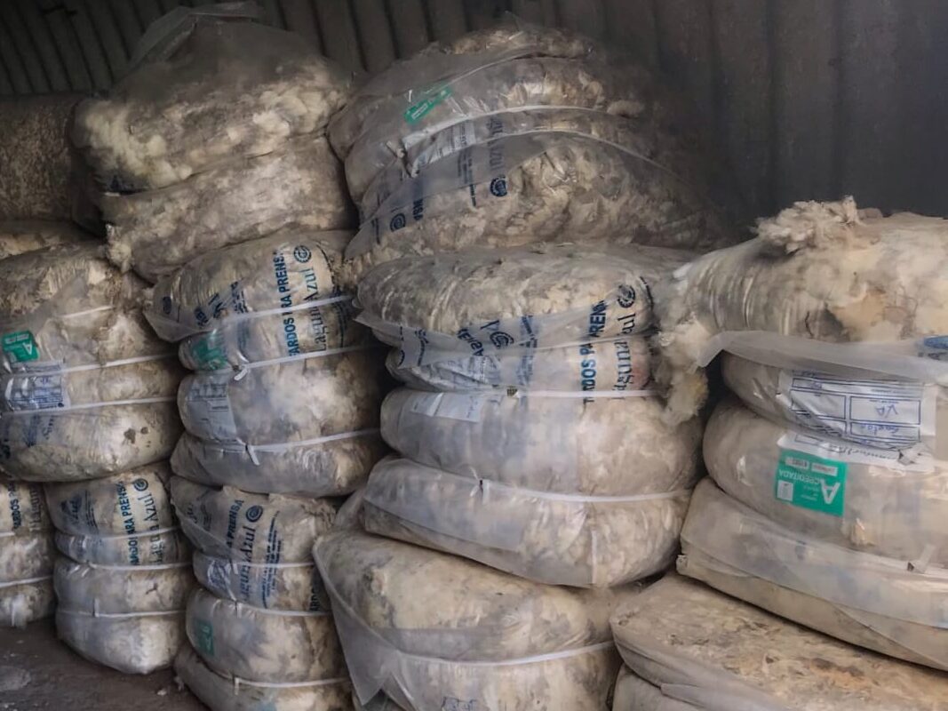 imagen de fardos de lana, semana estuvo con menor actividad en el mercado interno. 