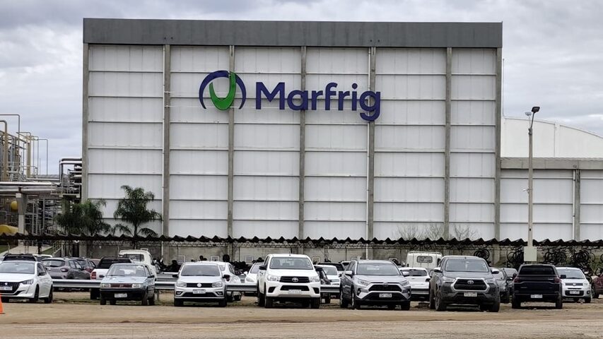 imagen de la planta industrial, detiene totalmente sus actividades en frigorífico Tacuarembó.